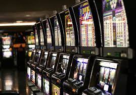 Exploring the Exciting World of Slot Machines: A Journey into Entertainment